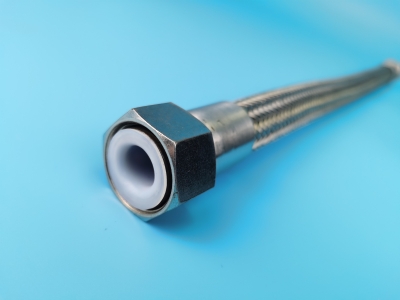 Custom metal hose containing PTFE