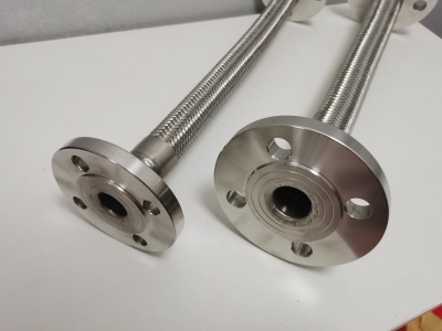 Flange hose with Stainless Steel Wire Braiding